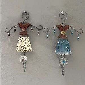 Jewelry Hooks Wired Crystal Knobs Cute Little Dresses in  metal Brown Teal Cream